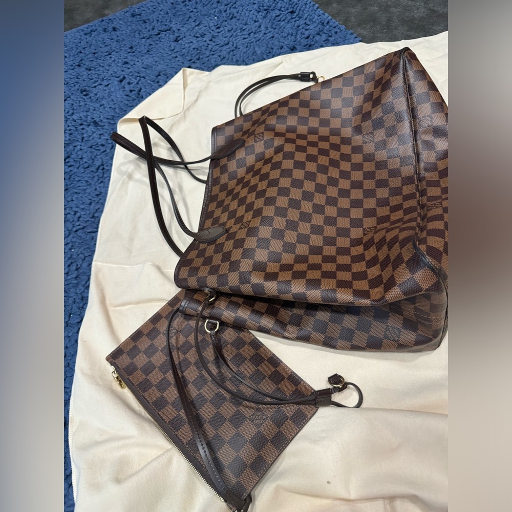 Louis Vuitton Articles De Voyage Bag And makeup bag